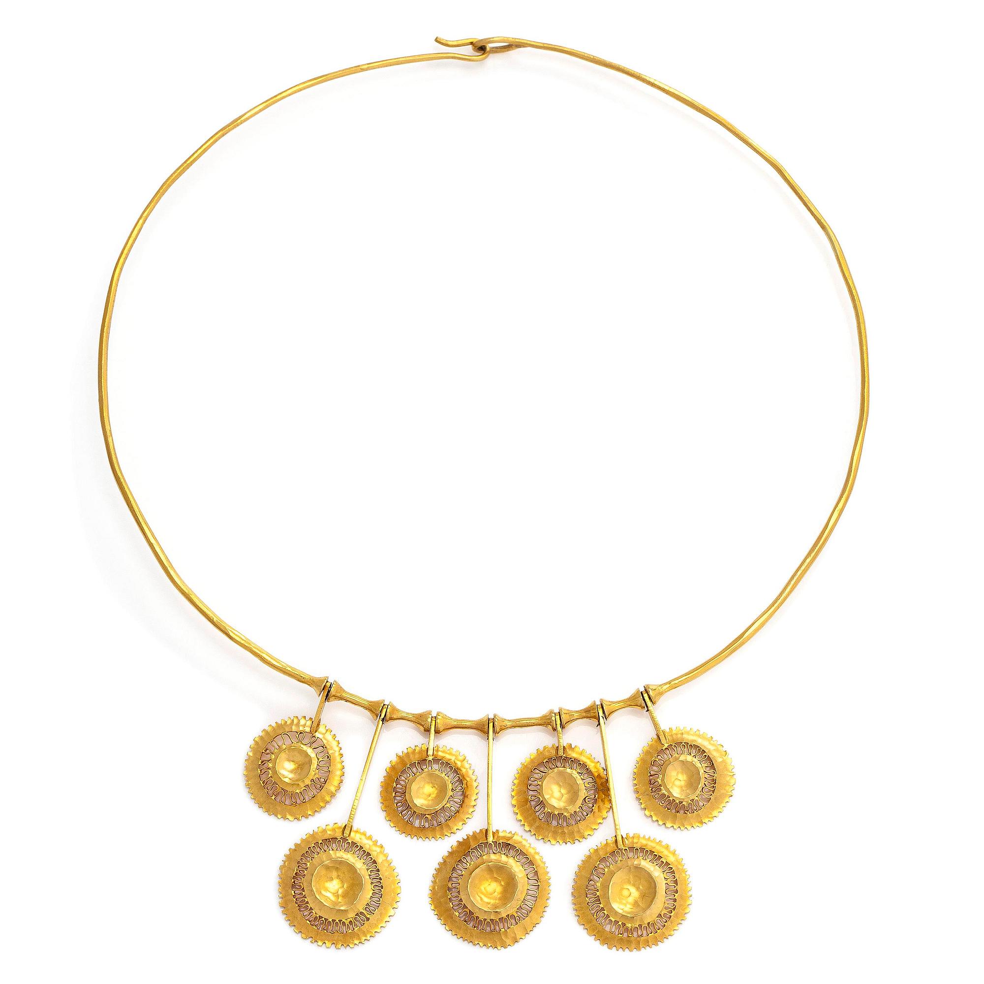 Tapio Wirkkala, a 14K gold collier, 'Viking necklace' by Westerback, Helsinki 1970.