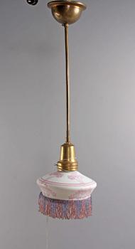 TAKLAMPA, 1900-talets första hälft, h 60.