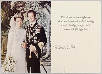 KUNGLIGA FOTOGRAFIER, 4 st, Sveriges kungahus, egenhändigt signerade. 1970-tal.