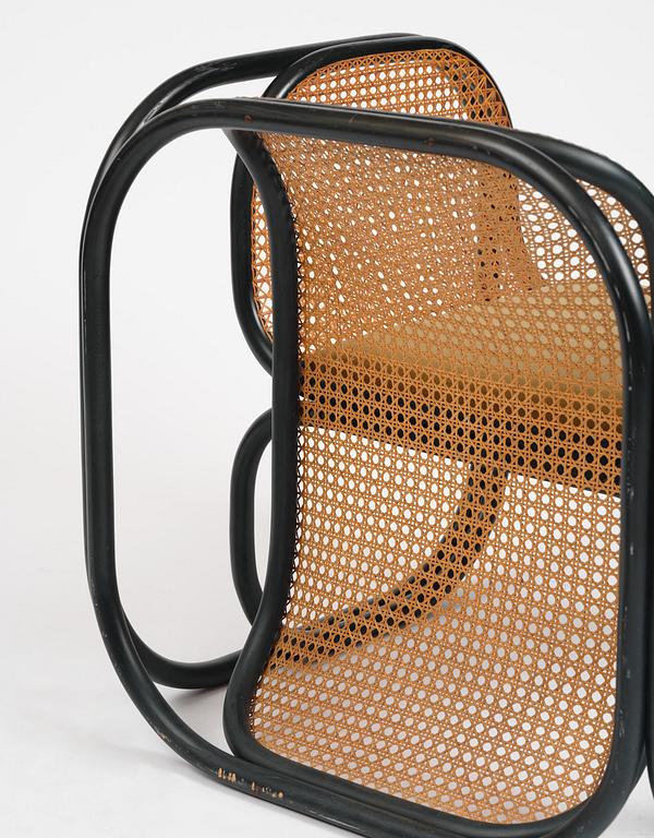 Jan Bocan, fåtöljer, ett par, Thonet, utförda för Tjeckoslovakiska ambassaden, Stockholm, 1972.