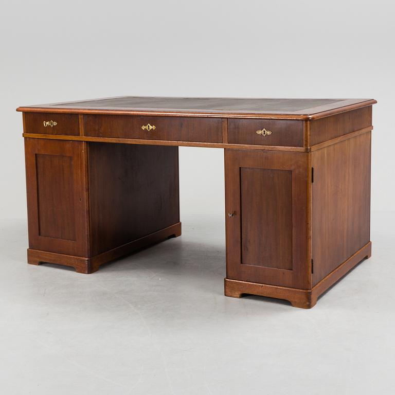 A writing desk by Gustaf L Sahlholm, Stockholm, circa 1900.