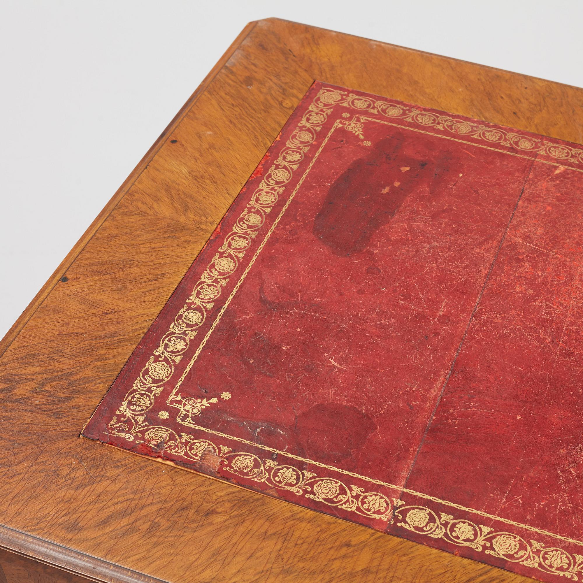 Skrivbord, tidigt 1900-tal, Louis XV-stil.