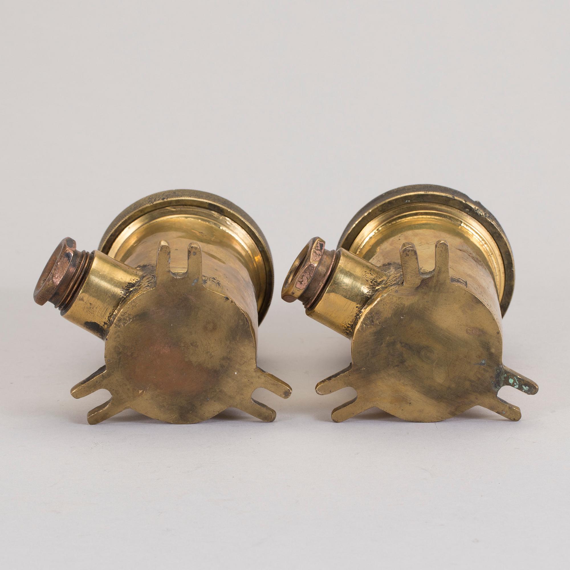 NÖDBELYSNNING, ett par, 1900-tal.