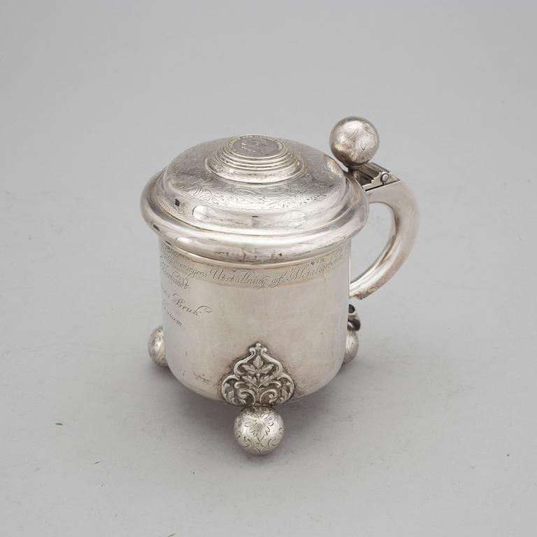 STOP, barockstil, silver. CG Hallberg, Stockholm 1895. Carl Robert Lamms hederspris vid SSF:s utställning. Vikt ca 400 g.