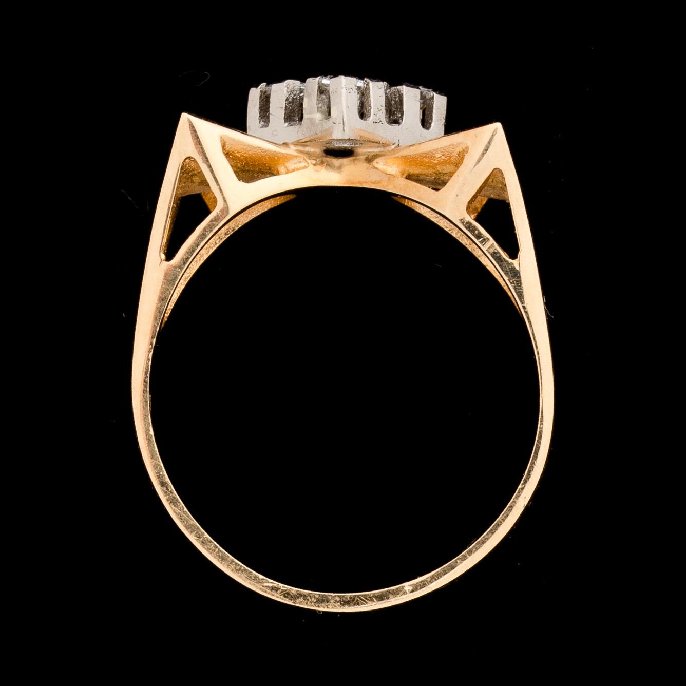 RING, 18 k, ca  0,12 ct. Vikt ca 5,5g.