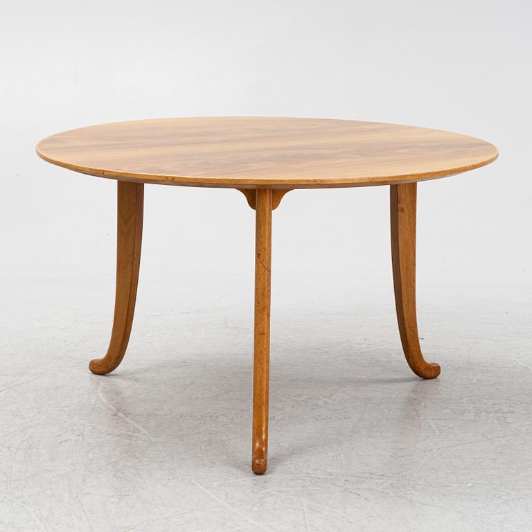 Josef Frank, a model '753' table, Firma Svenskt Tenn, prior to 1985.