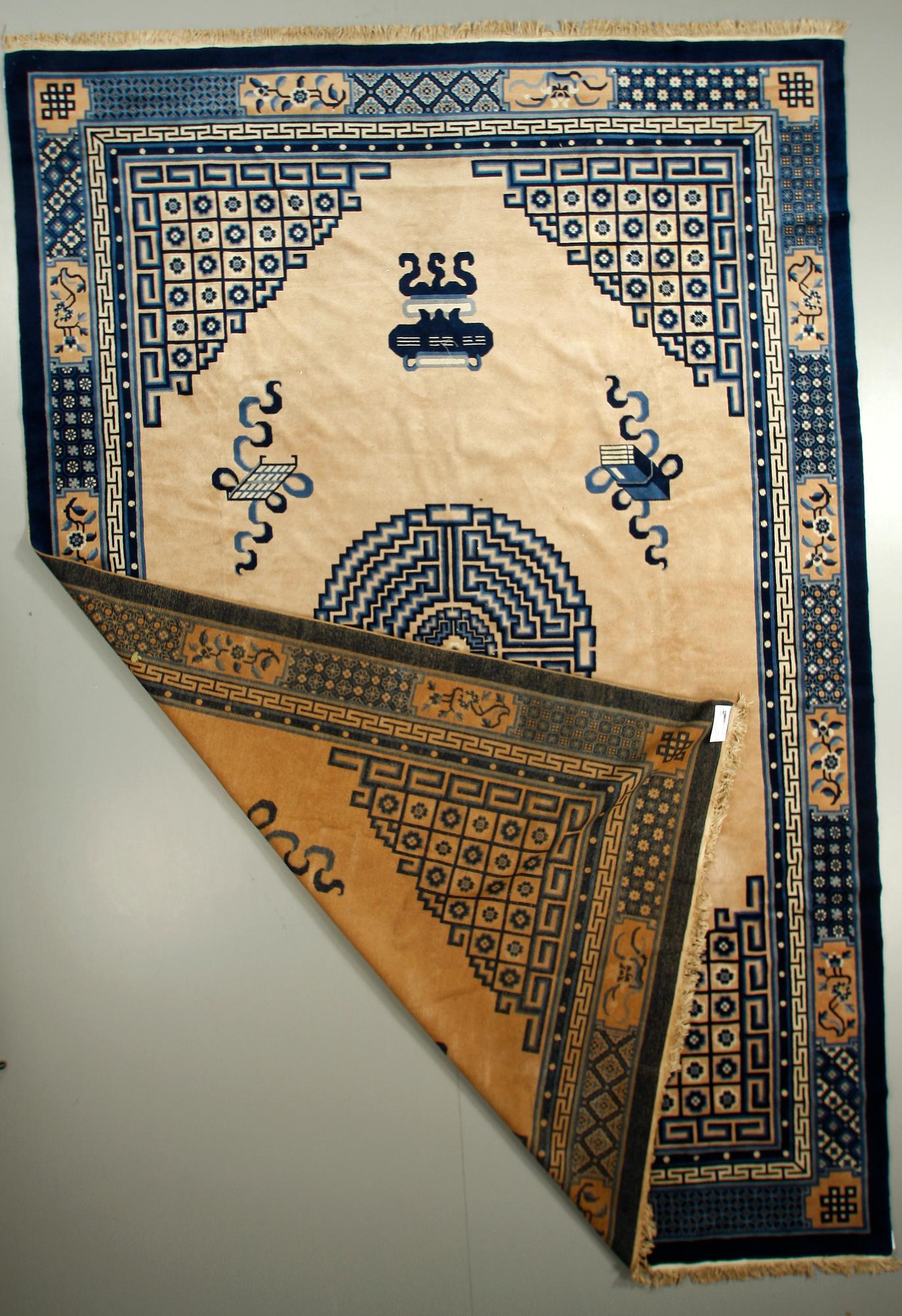 MATTA, semiantik, Kina.
235 x 360.