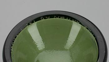 FLASKA, glas, signerad Nanny Still, Riihimäen Lasi Oy. Formgiven 1959.