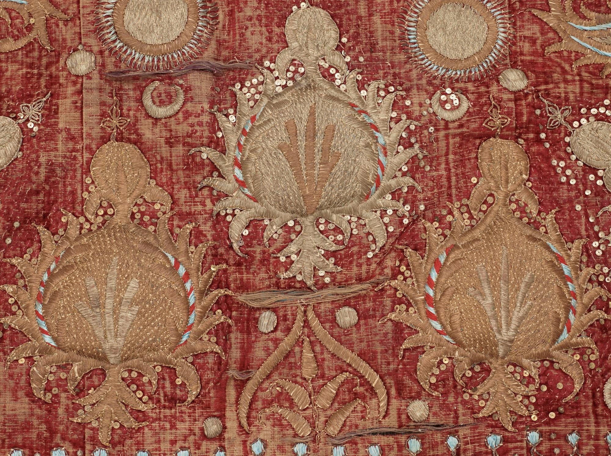 ANTIKT HÄSTTÄCKE, SANNOLIKT INDIEN. 127 x 123-184 cm.