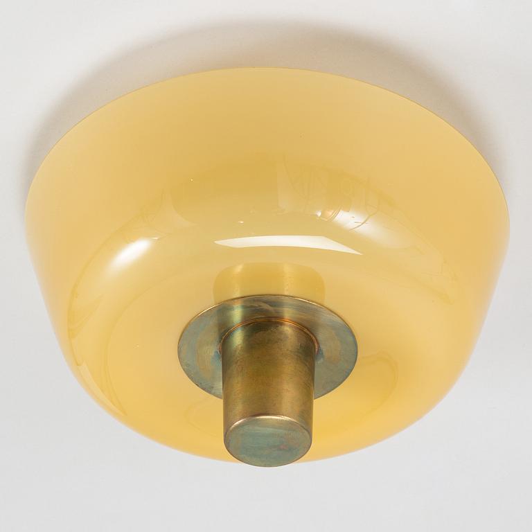 Paavo Tynell, A ceiling light for Taito. Made to order 1950.