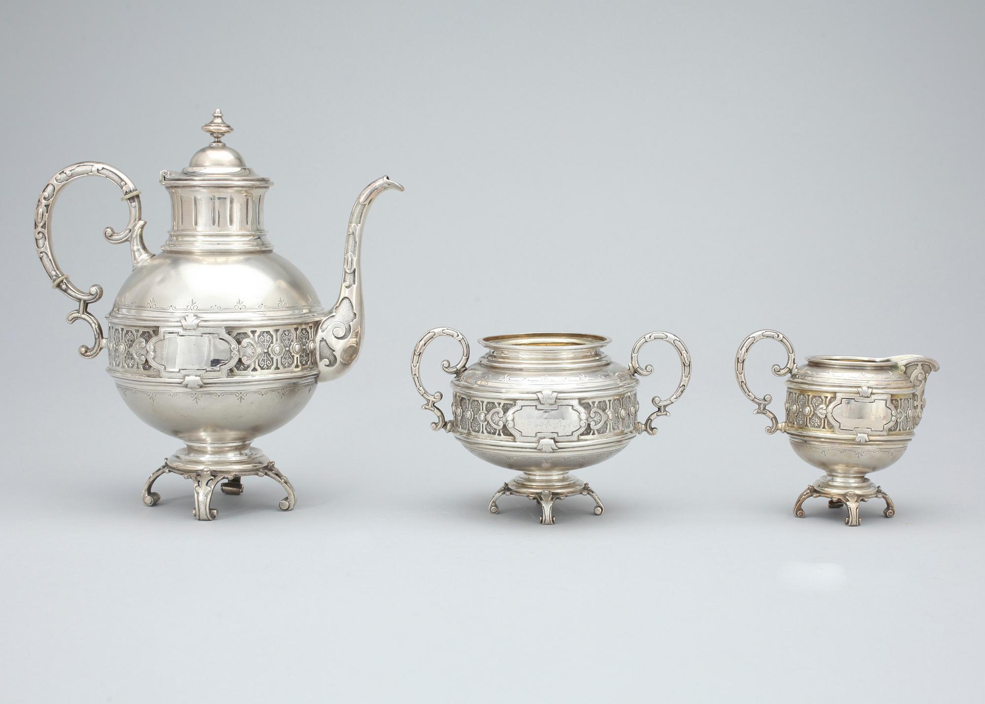 KAFFESERVIS, 3 delar silver, nyrenässans, Carl August Nilsson Malmö 1888, totalvikt 770 gr.