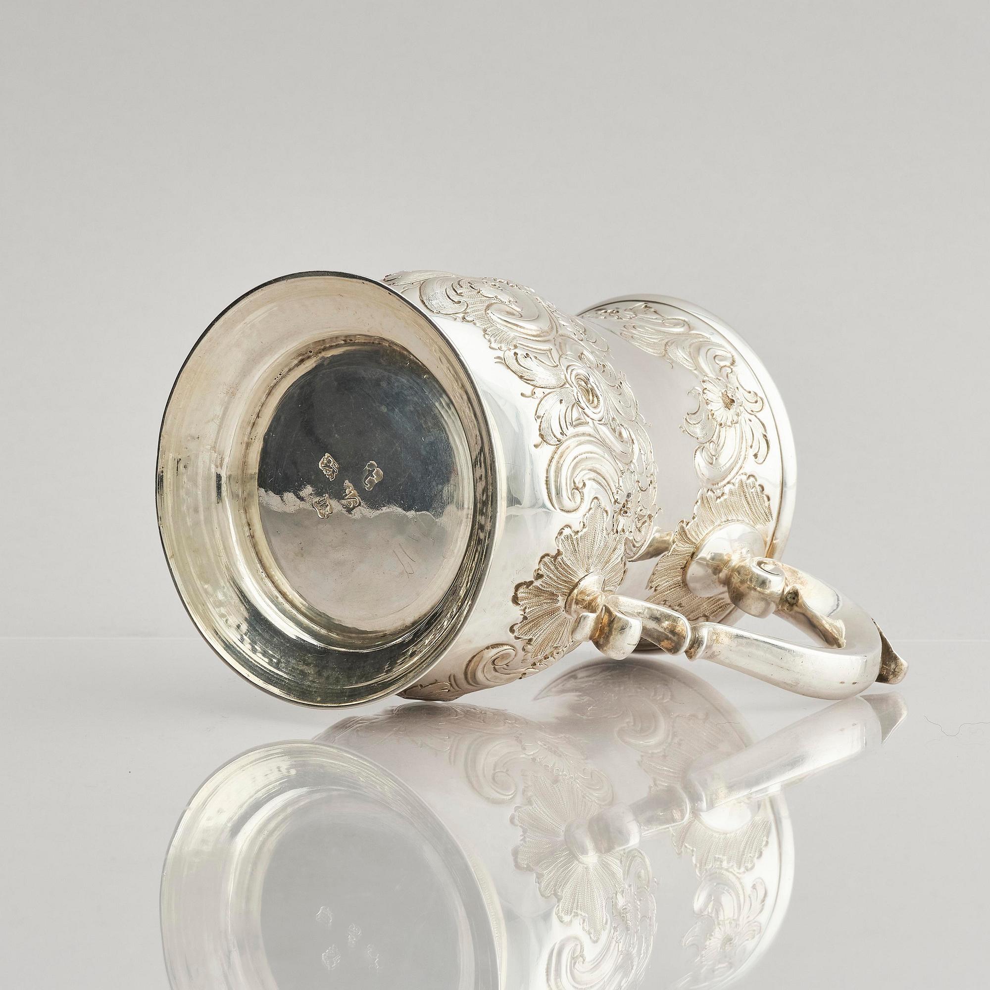 Thomas Whipham, stop/mugg, silver, London 1754.