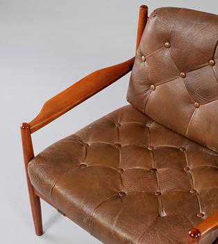 FÅTÖLJER, ett par, "Läckö", Ingemar Thillmark för OPE, 1900-talets andra hälft.