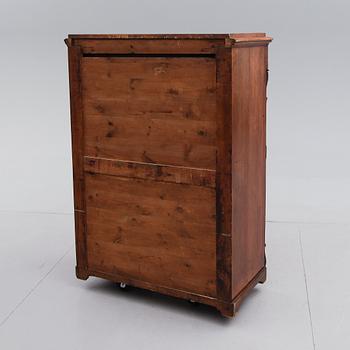 CHIFFONJÉ, 1800-talets andra hälft.