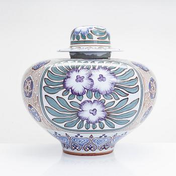 Thure Öberg, A ceramic urn for Arabia, Finland, signed T. Öberg Arabia 1920.