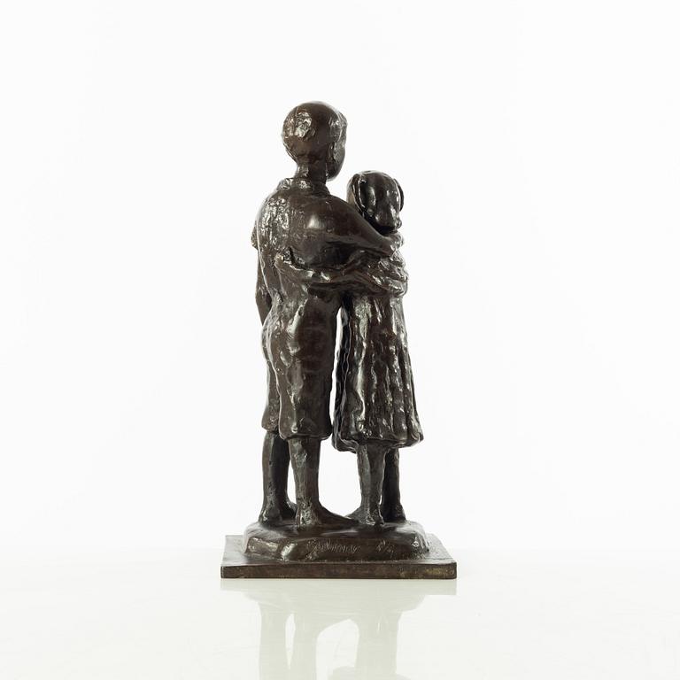 Gudmar Olovson, sculpture. Signed. Numbered. Foundry mark. Bronze, height 31 cm, length 15 cm.