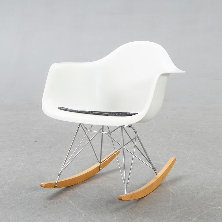 Charles and Ray Eames, gungstol, "RAR", Vitra 2004.