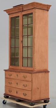 SALSSKÅP, gustavianskt, 1700-talets andra hälft.