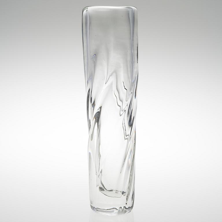 A piece of art glass, "Resurrection", signed Gunnel Nyman, Iittala. From the 1940s.