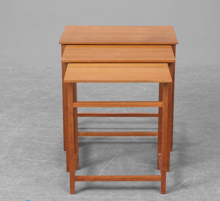 A Josef Frank mahogany nest of tables, Firma Svenskt Tenn.