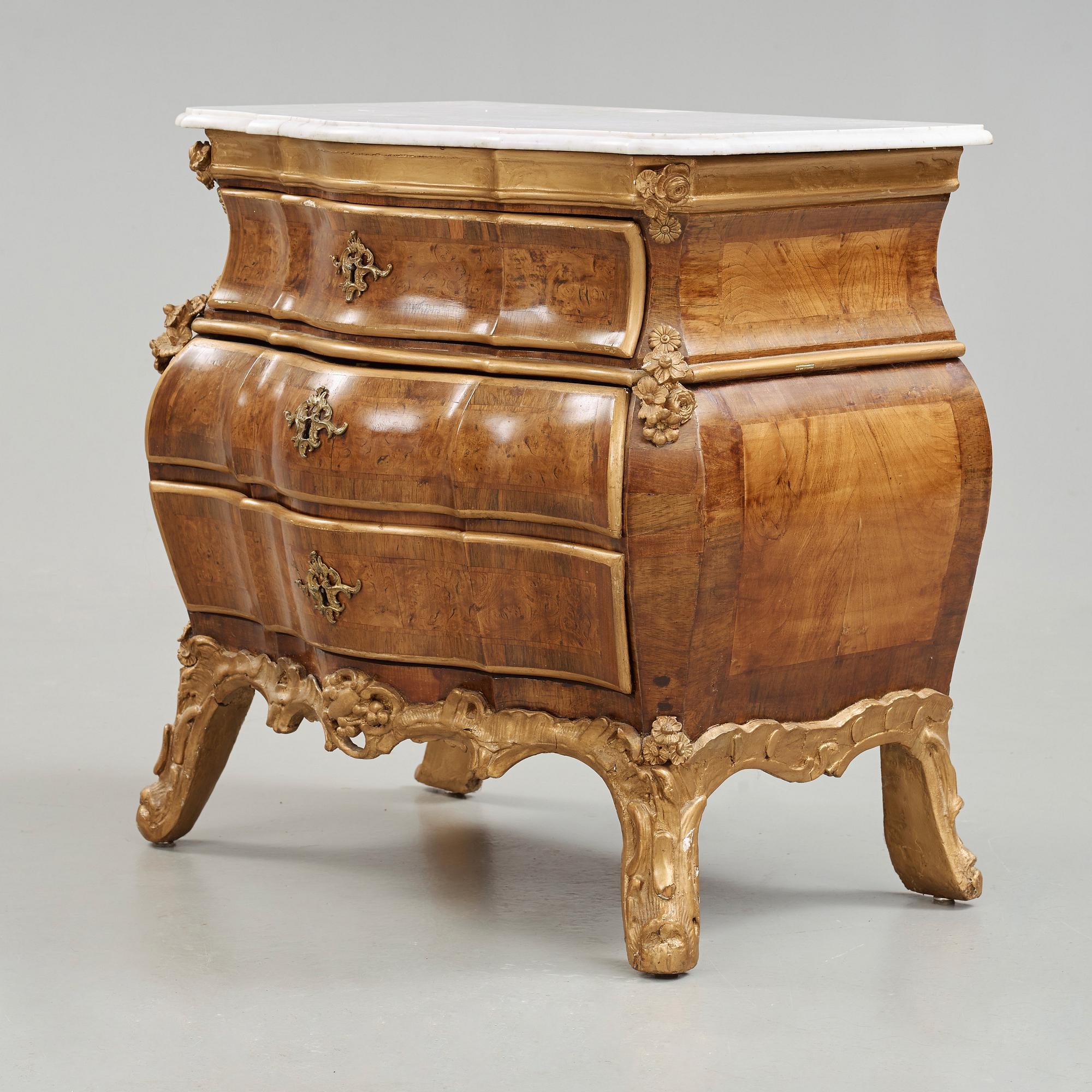 BYRÅ,  av Mathias Ortmann (ca.1692–1757), Danmark, 1700-talets mitt. Rokoko.