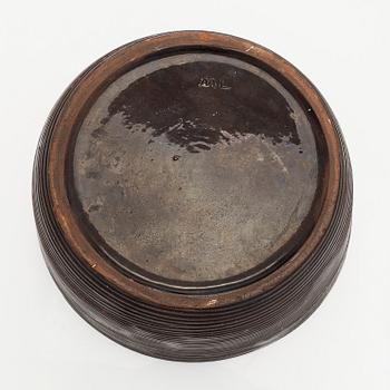 Marita Lybeck, A ceramic bowl, signed ML.