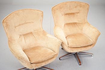 FÅTÖLJER, ett par, möjligen Eric Sigfrid Persson, 1960/70-tal.