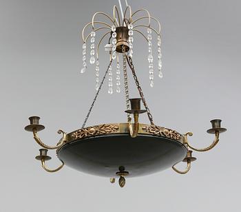 TAKAMPEL, empirestil, 1900-talets första hälft. Höjd ca 12 cm.