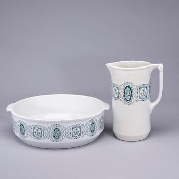 TVÄTTSET, porslin, Kuznetsov, sekelskiftet 1800/1900.