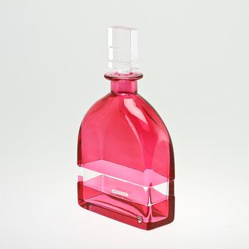 KARAFF, glas, "Rosor"/"Roses", Helén Krantz, Orrefors Gallery, 1990.