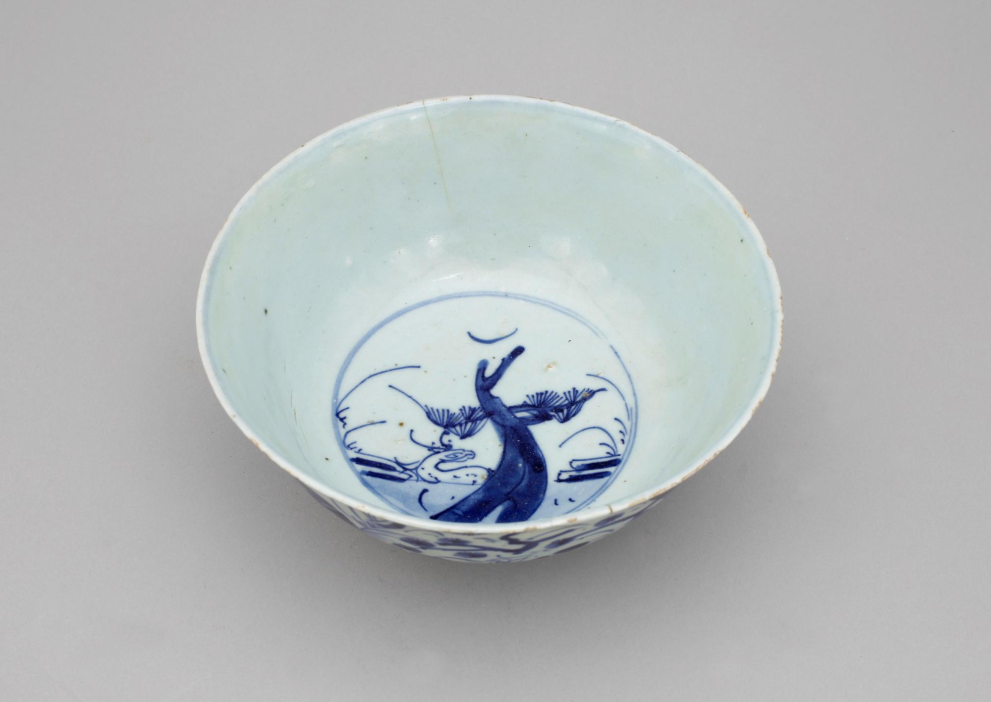 SKÅL, porslin, Kangxistil, Kina 1900-tal.