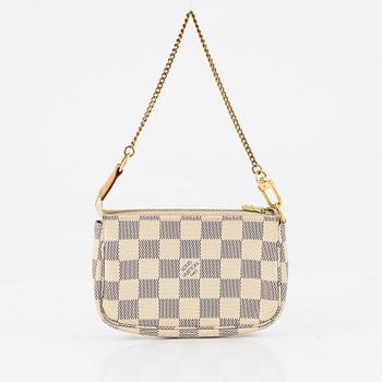 Louis Vuitton, "Mini Pochette Accessoires", 2009.