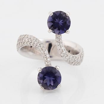 Tanzanite and brilliant cut diamond ring.