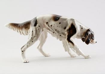 FIGUR, porslin, Keramos, Österrike, 1900-talets mitt.