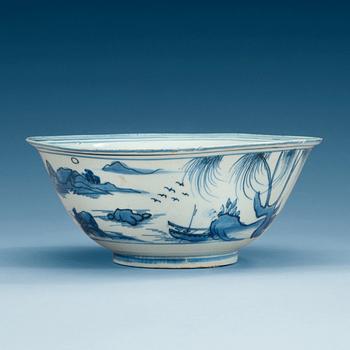 1678. A large blue and white bowl, Ming dynasty, 17th Century with Chenghua six character mark.