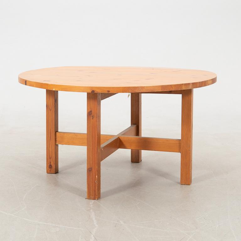 Dining table, second half of the 20th century.