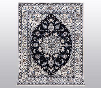A rug, Nain, paret silk, sk 9 LAA, 204 x 152 cm.