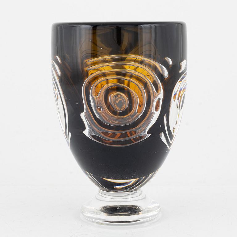 Jan Johansson, an 'Ariel' vase, numbered 13/30, Orrefors Studio, 2001.