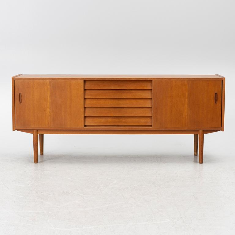 Nils Johansson, a 'Trio' sideboard, Hugo Troeds, Björnum, 1960's.