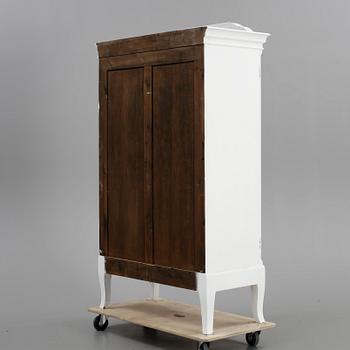 LINNESKÅP, 1900-talets början.