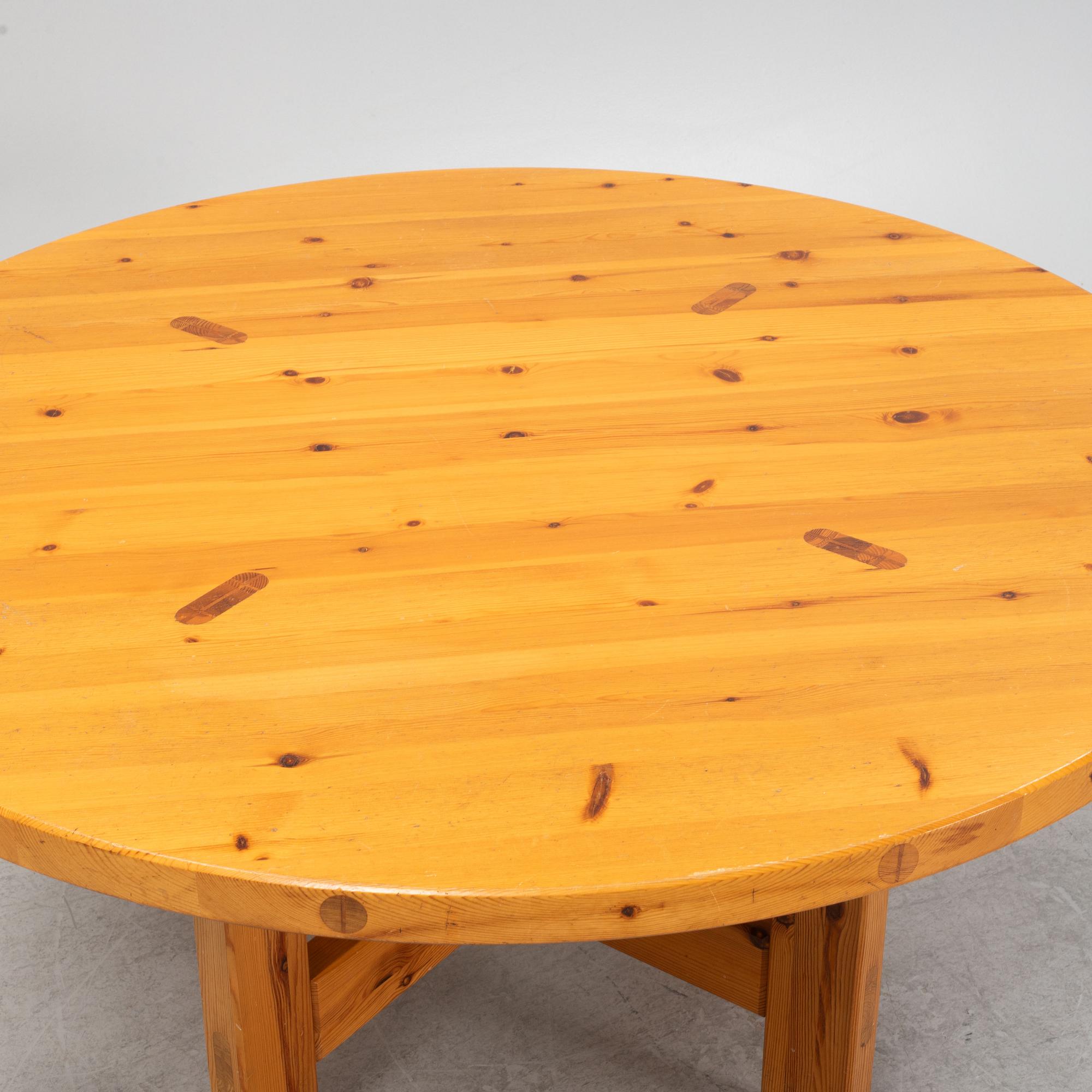 Roland Wilhelmsson, matbord, Karl Andersson & Söner, Huskvarna, 1970-tal.