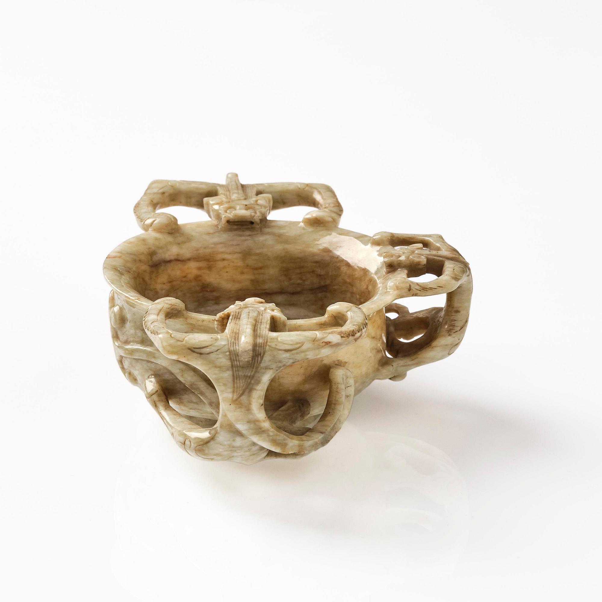 Bägare, jade. Mingdynastin (1368-1644).