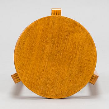 Alvar Aalto, pall, modell 60, for O.Y. Huonekalu- ja Rakennustyötehdas A.B. 1940-tal.