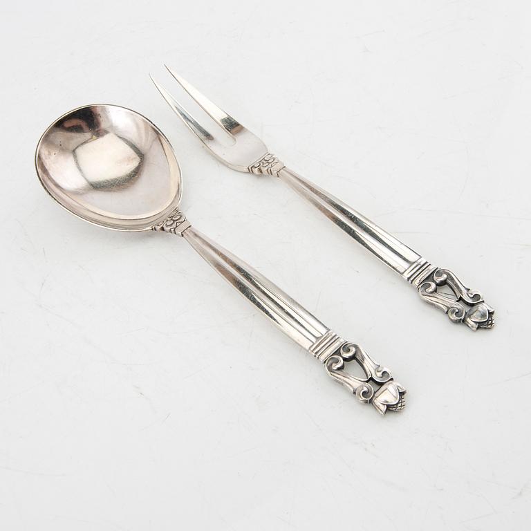 Johan Rohde serving utensils 1 pair "Konge/Acorn" silver for Georg Jensen Denmark, second half of the 20th century.