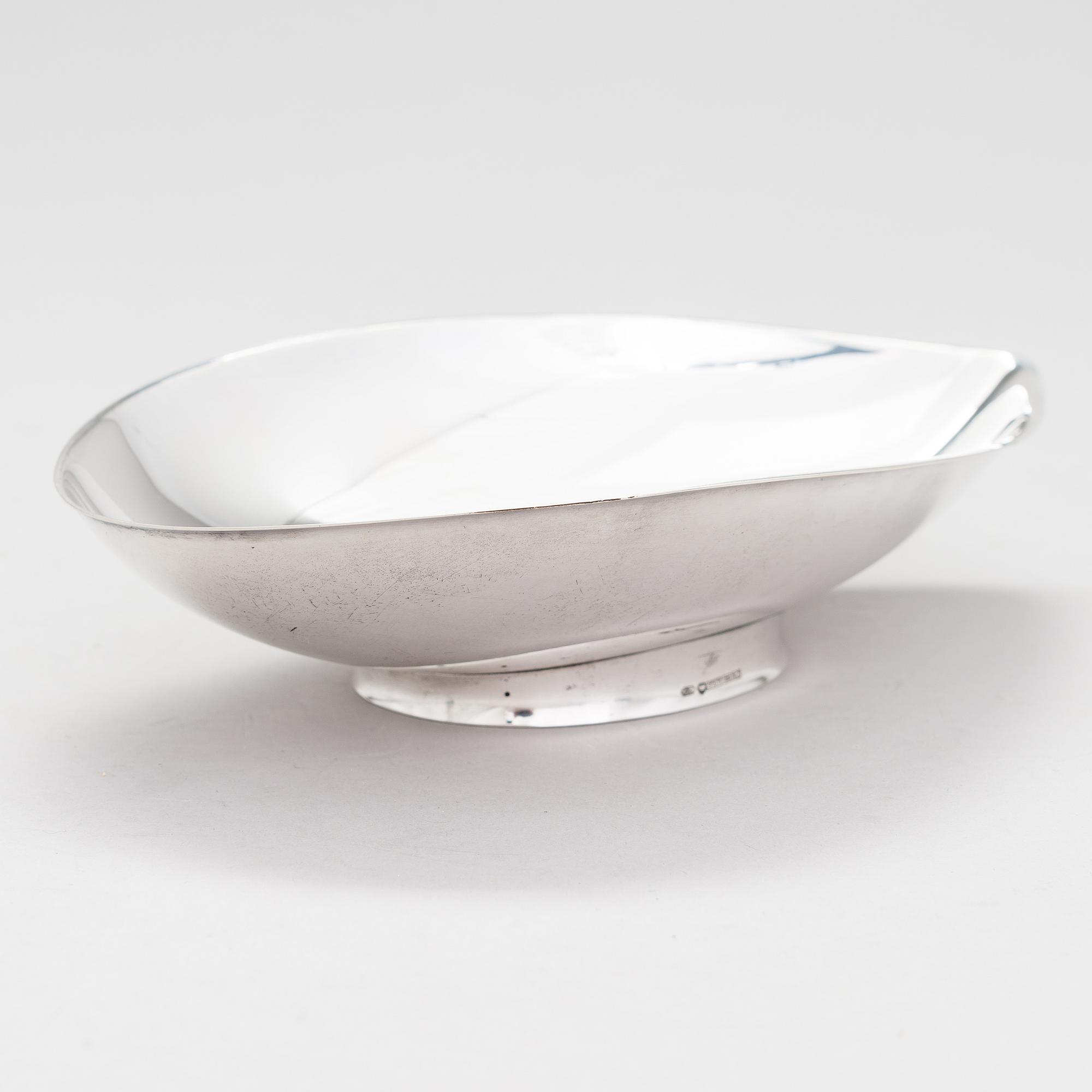 TAPIO WIRKKALA, A silver bowl, marked TW, Kultakeskus, Hämeenlinna, Finland 1963.