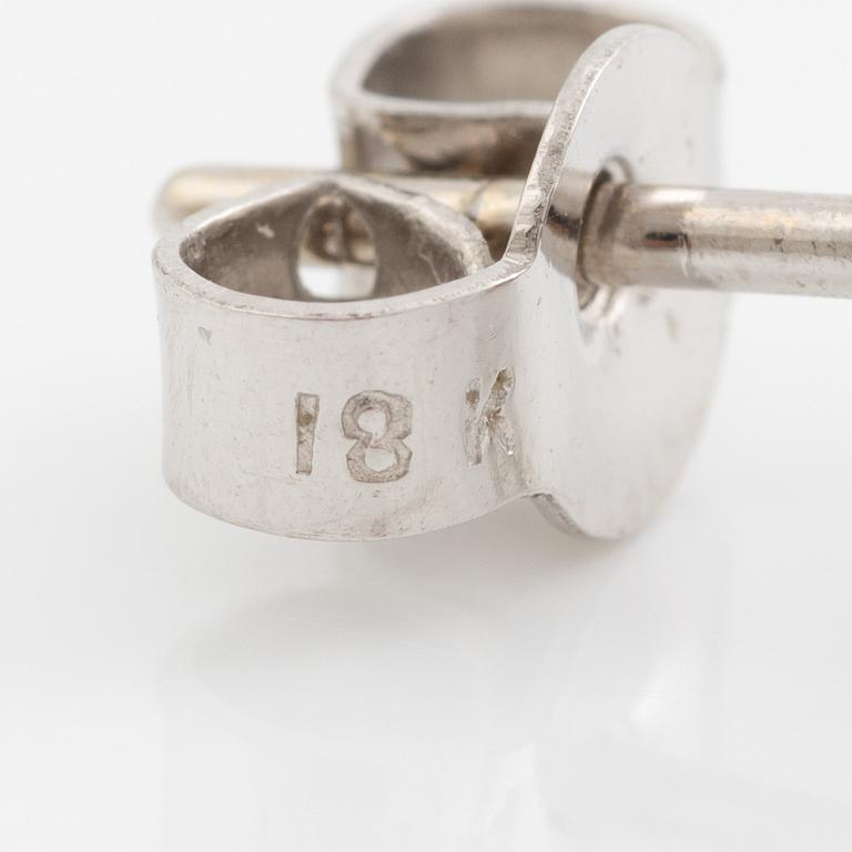 Earrings, a pair, 18K white gold with amethyst and brilliant-cut diamonds.