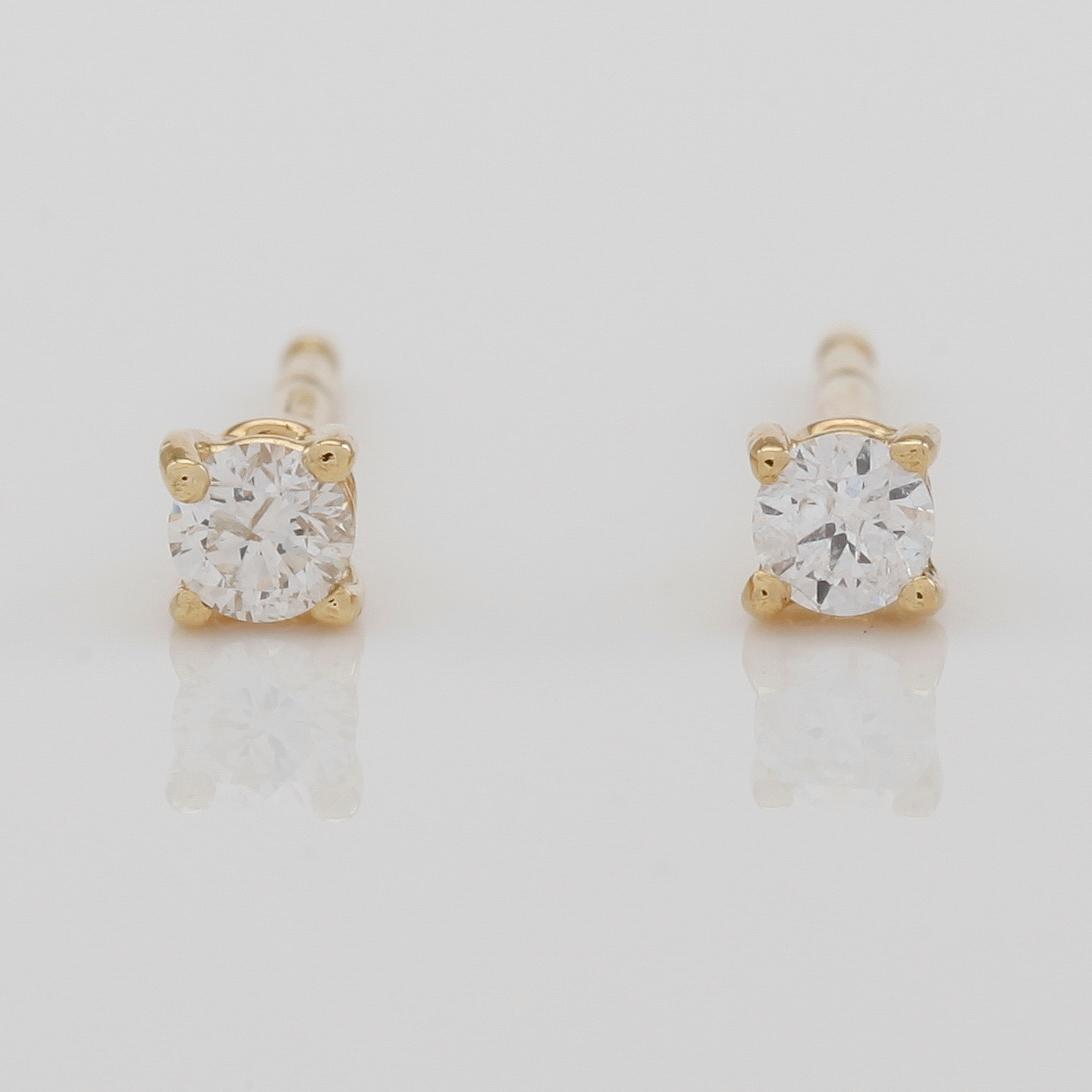 ÖRHÄNGEN, 1 par, 18K guld och diamanter tot ca 0.28 ct.