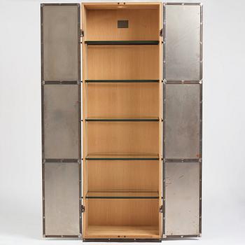 Jonas Bohlin, a "Slottsbacken" cabinet, Källemo, Sweden post 1987.