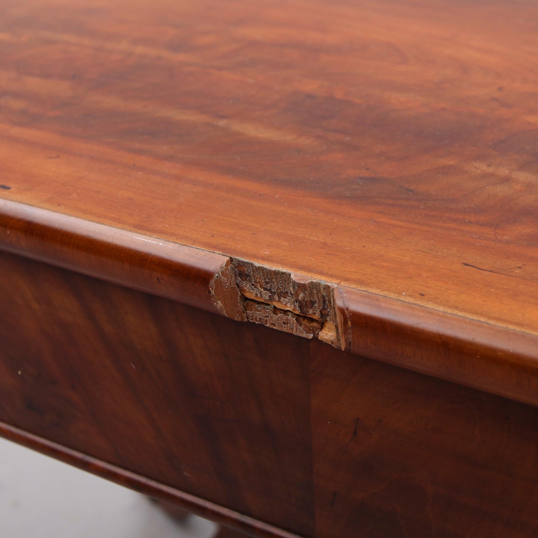 BORD, Karl Johan, 1800-talets mitt.