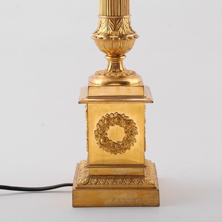 BORDSLAMPA, empirestil, 1800-talets andra hälft.